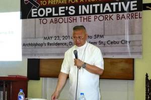 Cebu Archbishop Jose Palma throws his support for people’s initiative to abolish the pork barrel system.